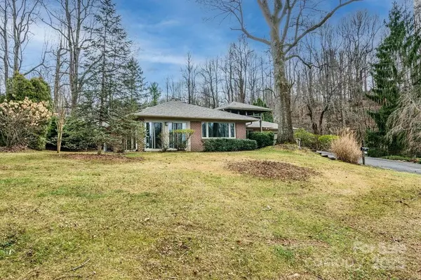 Laurel Park, NC 28739,124 Sky Village LN