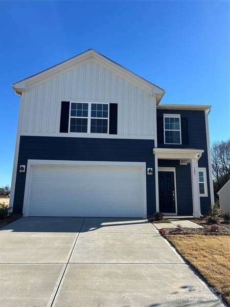 127 Hanging Rock TRL, Statesville, NC 28625