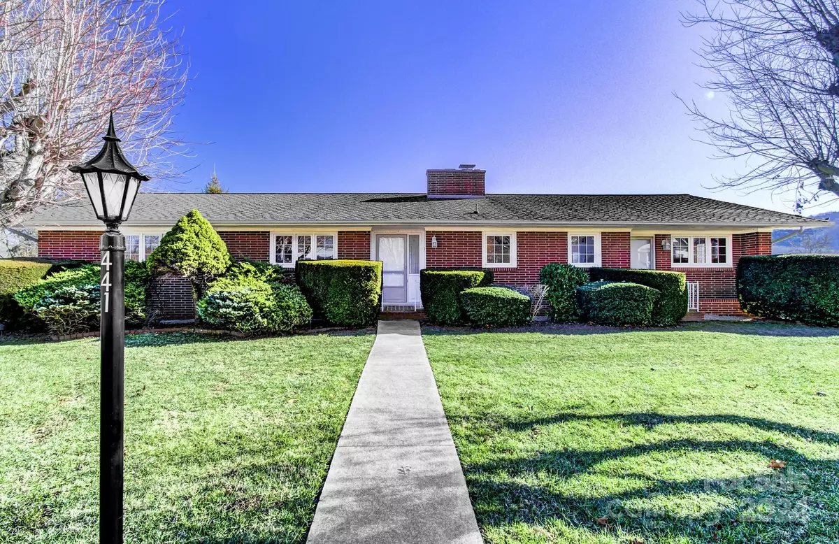 Clyde, NC 28721,441 Mulberry ST