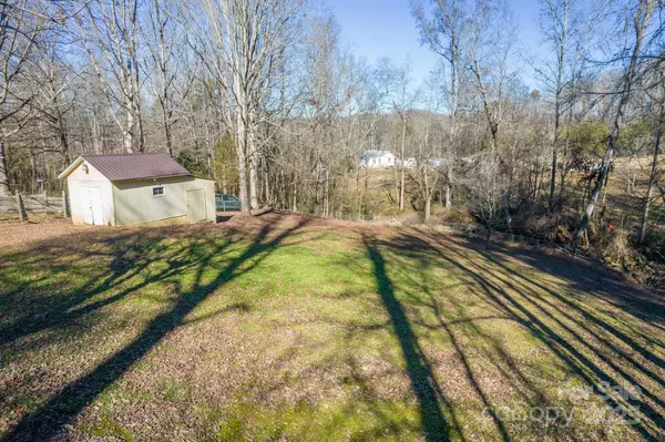 Vale, NC 28168,3586 Bridle Path DR