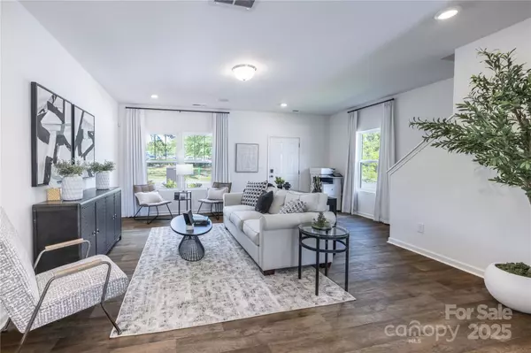 Charlotte, NC 28208,3035 Howell Mill RD #51