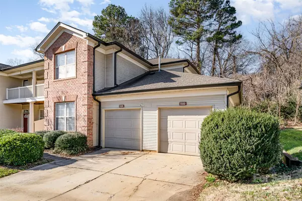 Charlotte, NC 28262,7333 Michaels Landing DR