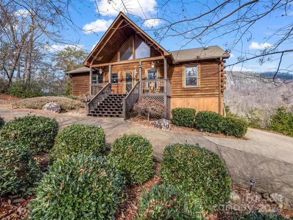 Lake Lure, NC 28746,417 Garden LN