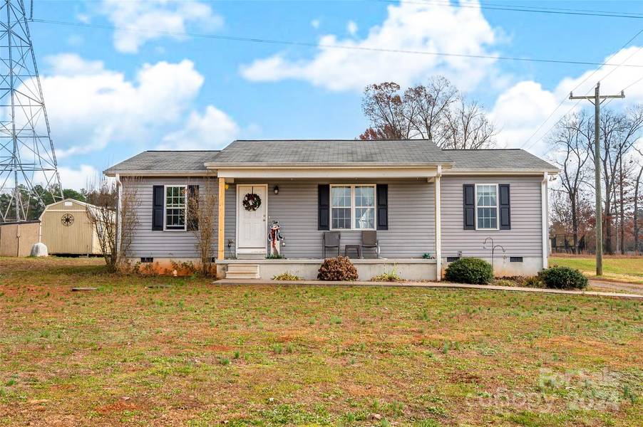 1220 Lynn LN, Catawba, NC 28609