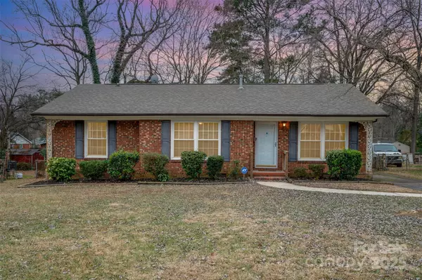 4201 Westridge DR, Charlotte, NC 28208