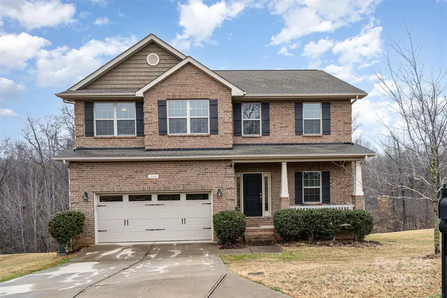 2548 Flintshire LN, Gastonia, NC 28056