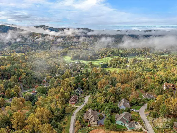 Weaverville, NC 28787,19 Carden DR