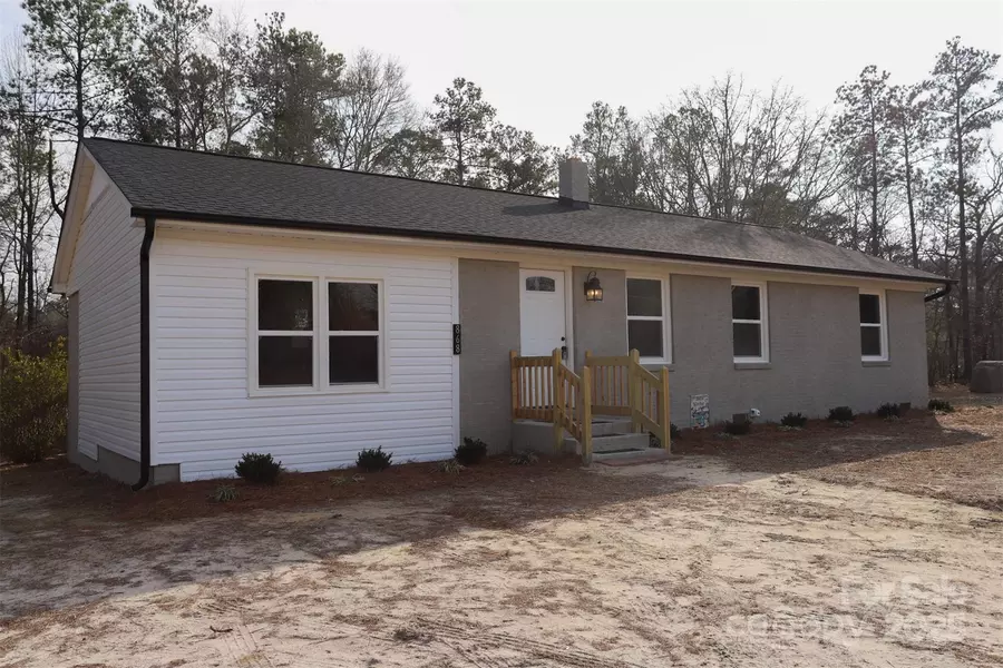 868 Monarch PL, Kershaw, SC 29067