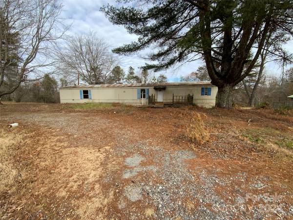 114 Chimney Rock RD, Rutherfordton, NC 28139