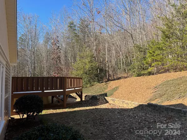 Taylorsville, NC 28681,99 Poplar Grove CT