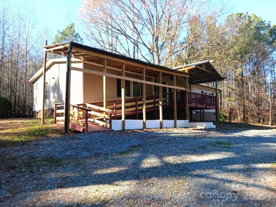 Mount Gilead, NC 27306,176 High Meadow LN