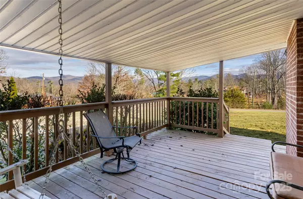 Weaverville, NC 28787,13 Indian LN