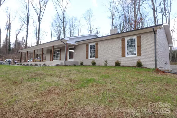 Elkin, NC 28621,125 Dutchman Creek RD