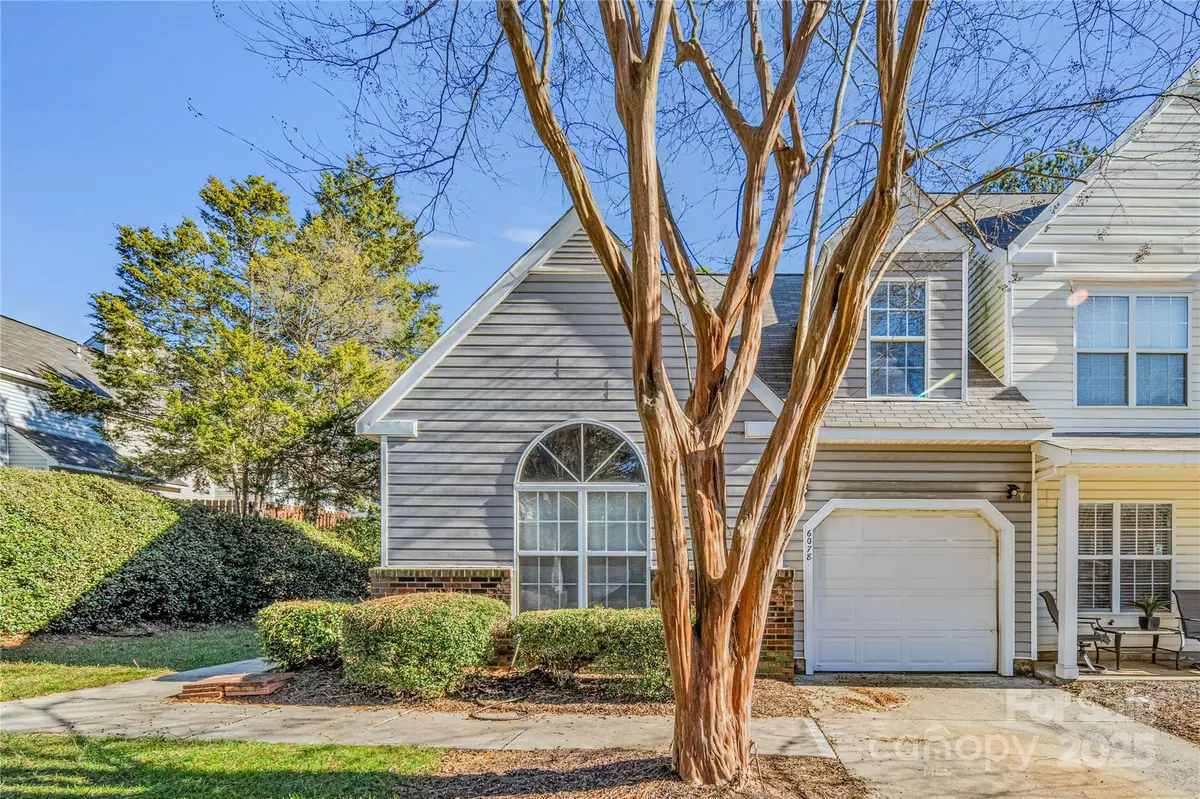 Charlotte, NC 28269,6078 Bobcat PL