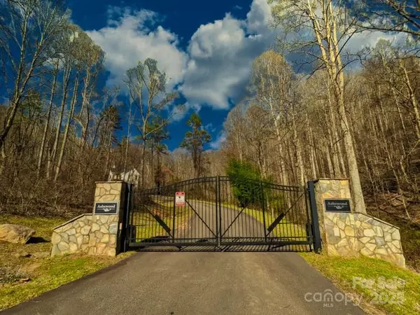 Candler, NC 28715,45 Ashewood Mountain WAY