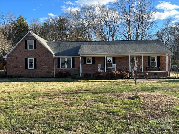 2595 Shamrock RD, Harrisburg, NC 28075