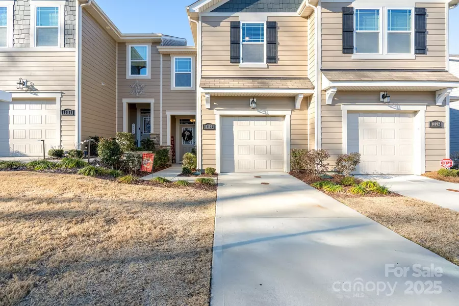 18106 Pear Hawthorne DR, Huntersville, NC 28078