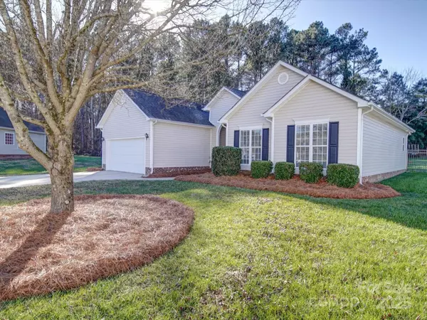Oakboro, NC 28129,537 Scarlet Leaf LN