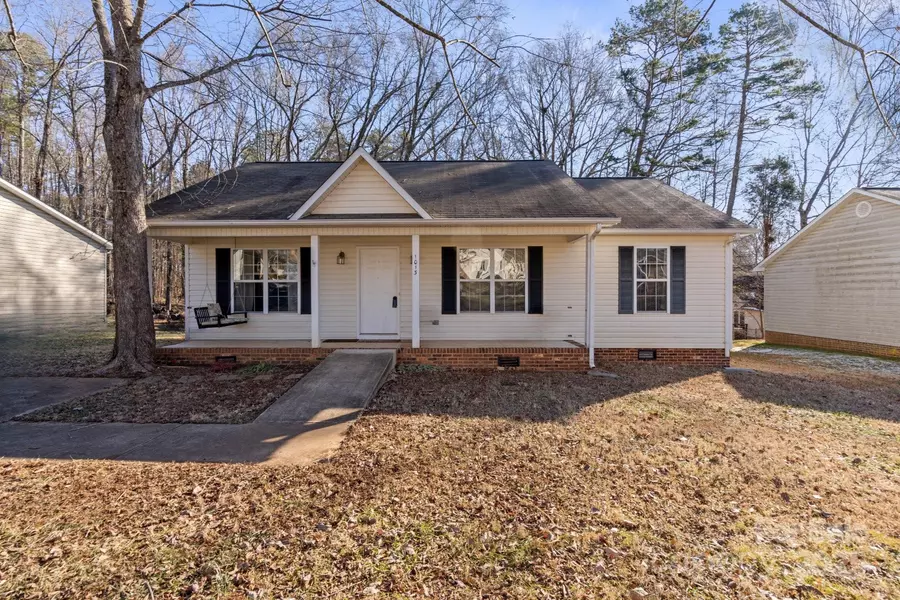 1013 Ashwood PL, Salisbury, NC 28146