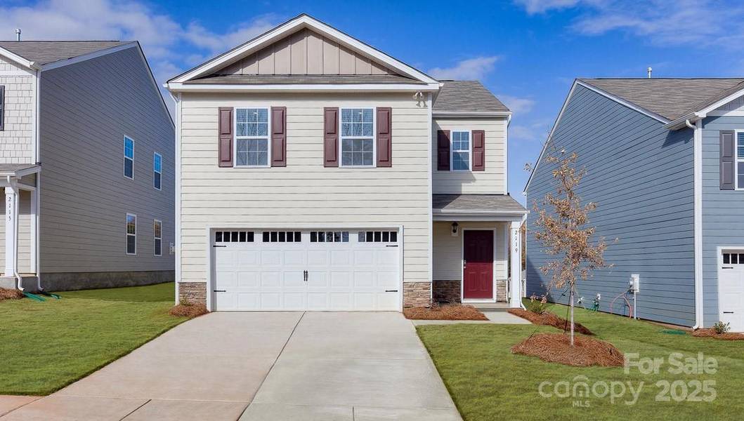 5063 Beargrass DR, Dallas, NC 28034