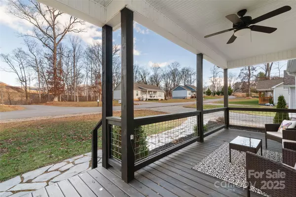 Clyde, NC 28721,349 Ridge View DR