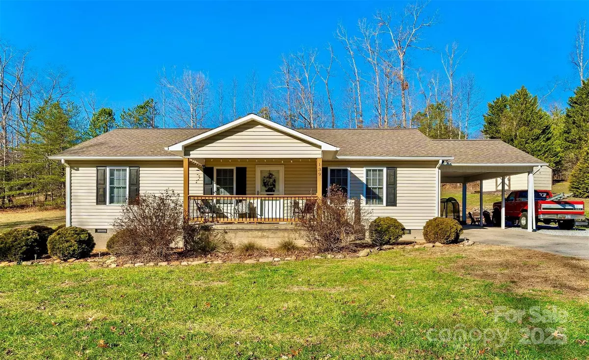 Nebo, NC 28761,139 Winsome Forest DR #2