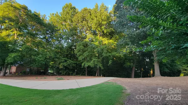 Cramerton, NC 28032,612 Ellis CT