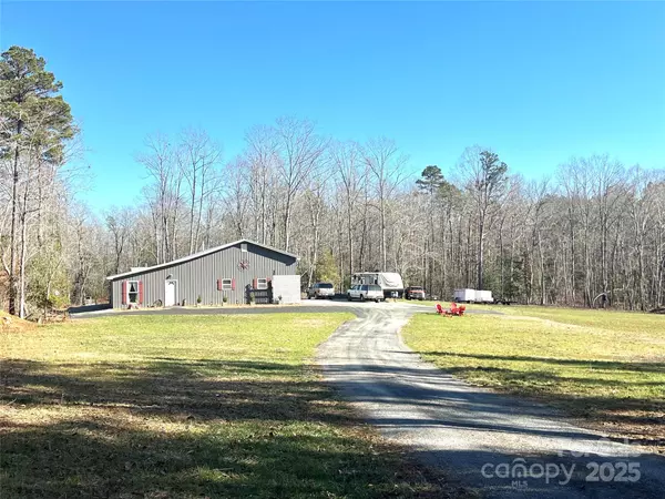 1964 Nc Hwy 134 HWY N #4, Troy, NC 27371