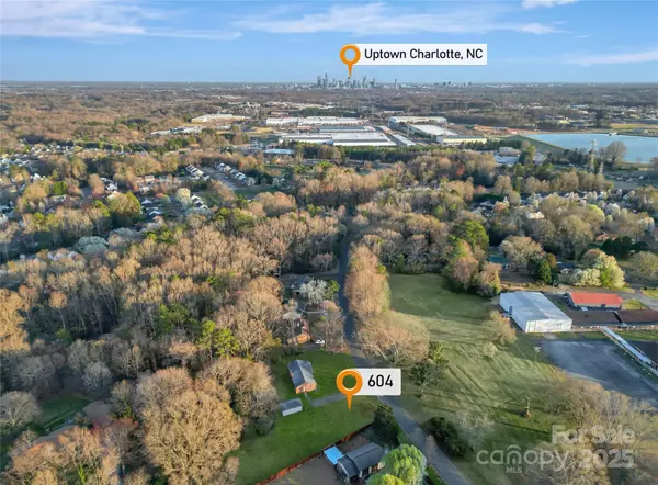 Charlotte, NC 28216,604 Touch Me Not LN