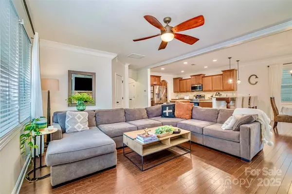 Davidson, NC 28036,14015 Helen Benson BLVD