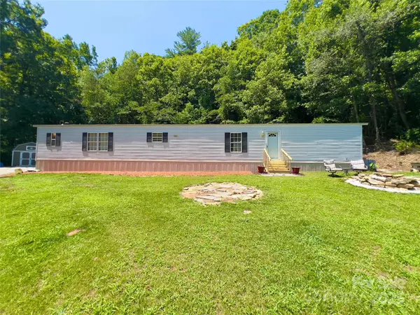 1449 Piedmont DR NW, Lenoir, NC 28645