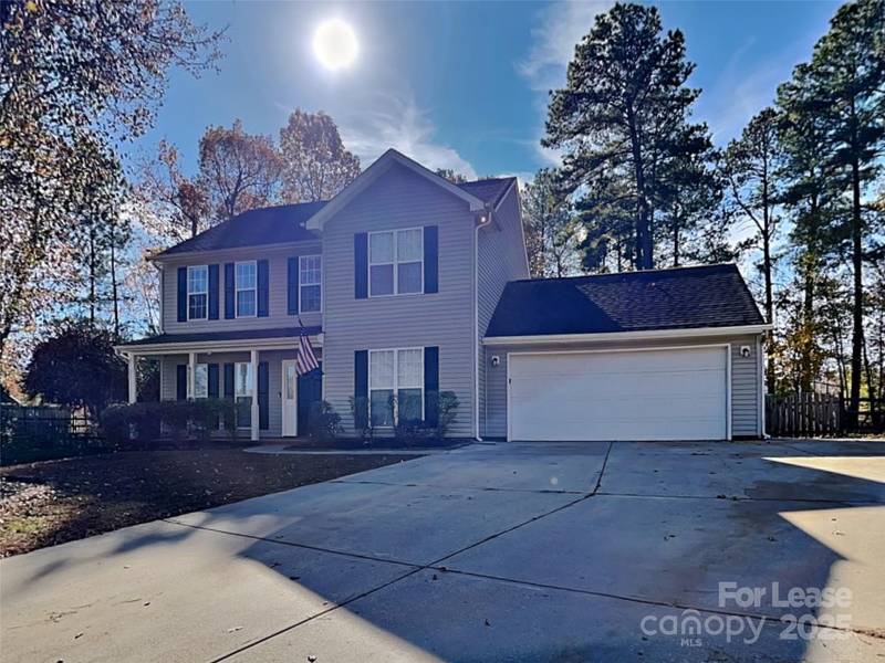 11831 Golden Maple LN, Charlotte, NC 28215