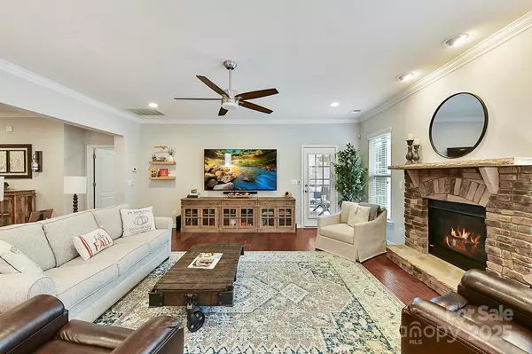 Tega Cay, SC 29708,1084 Cameron Creek Pkwy