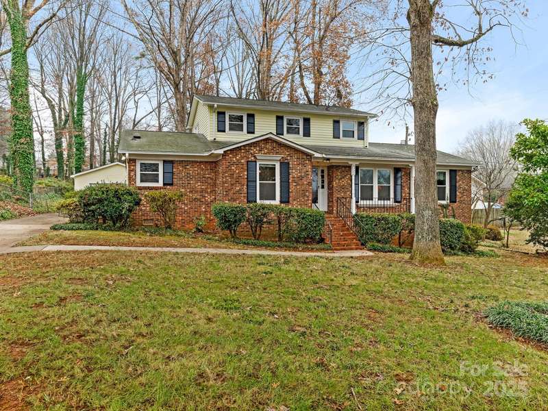 6522 Fair Lawn RD, Charlotte, NC 28215