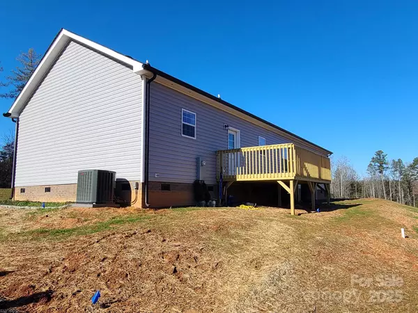 Granite Falls, NC 28630,2974 Gaither LN