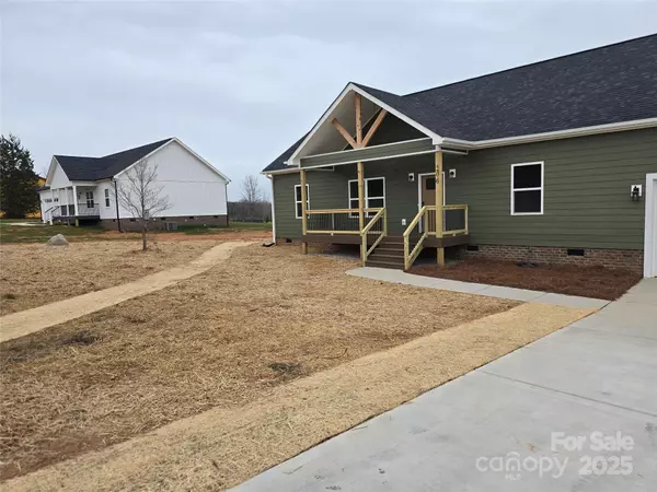 Lincolnton, NC 28092,503 High Shoals RD
