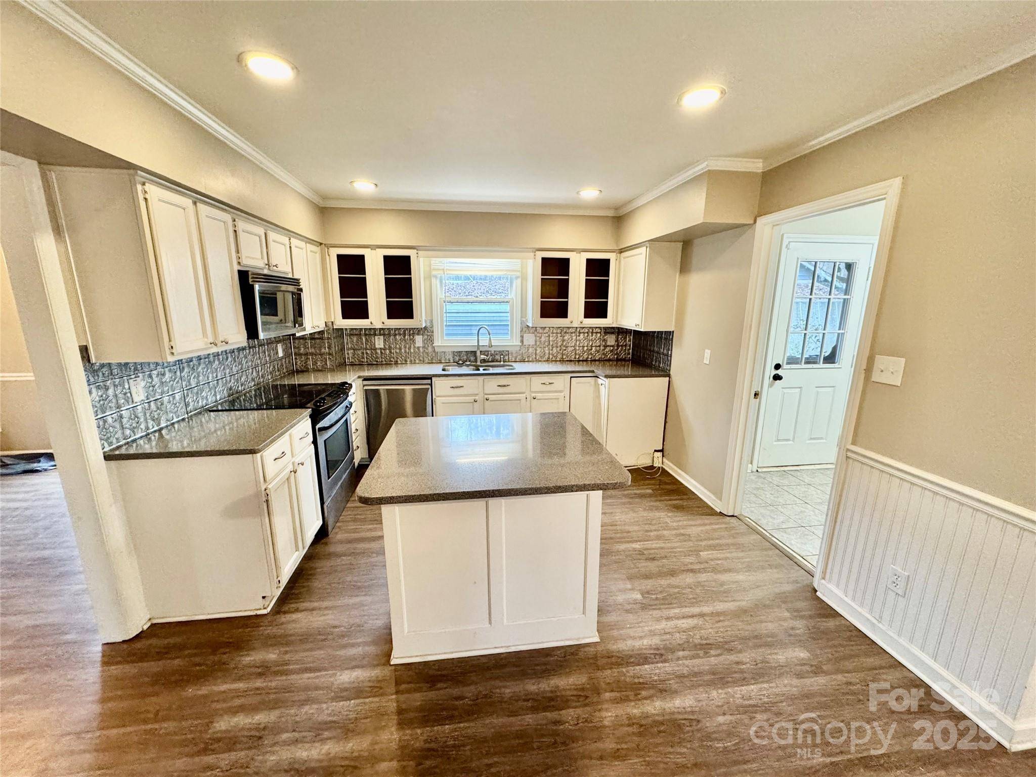 Monroe, NC 28112,701 Victorian LN