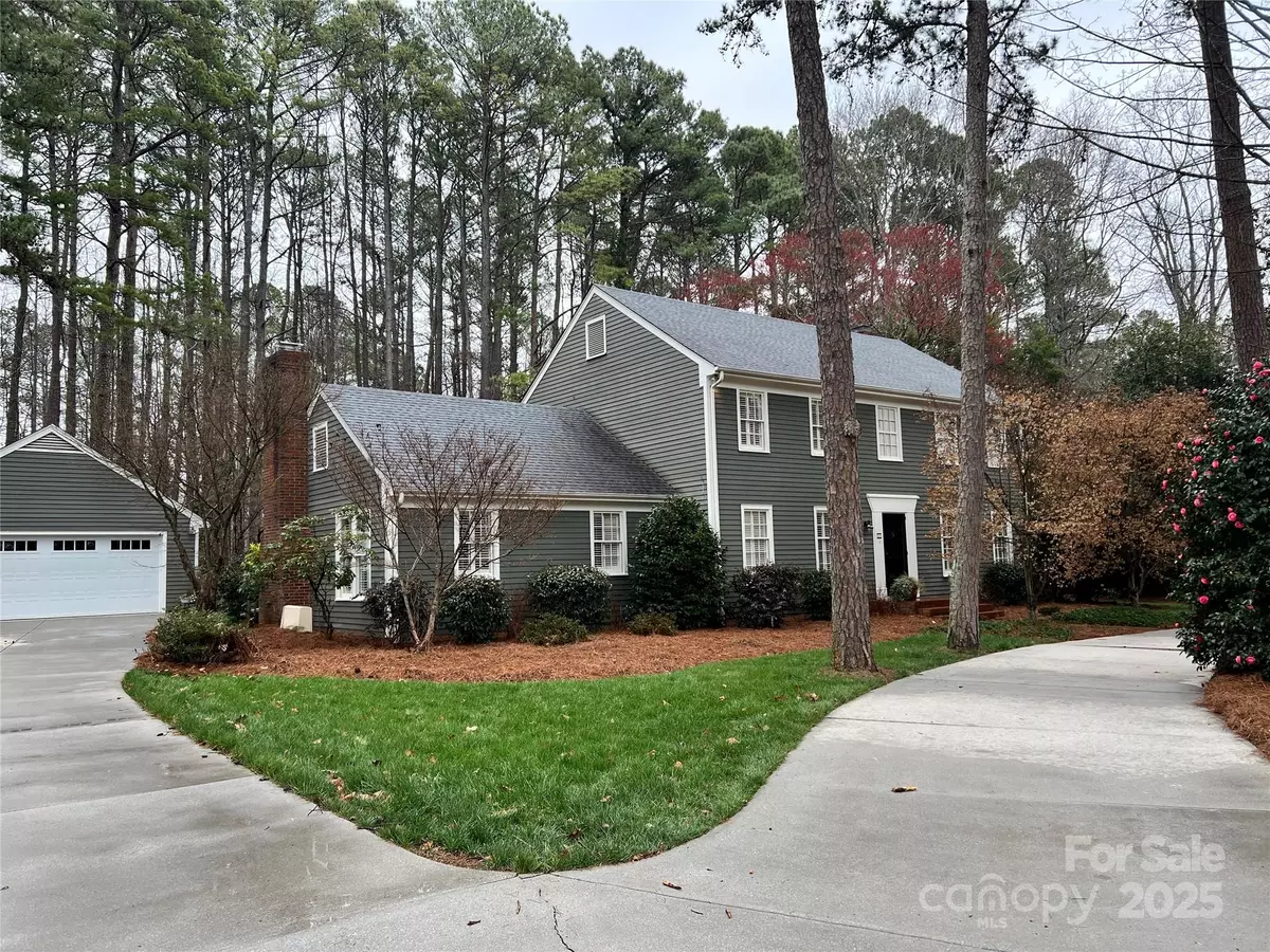 Davidson, NC 28036,525 Pine RD