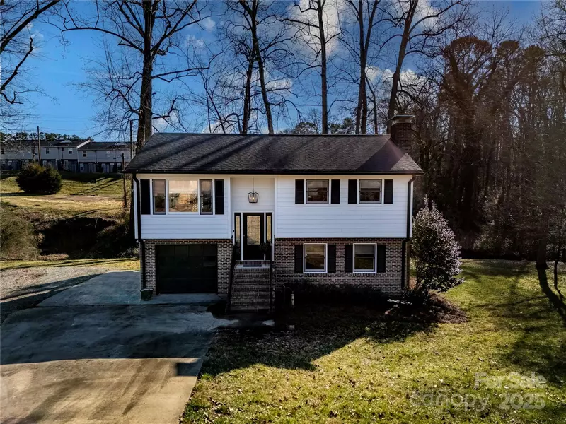 6440 Kathyrn CT, Belmont, NC 28012