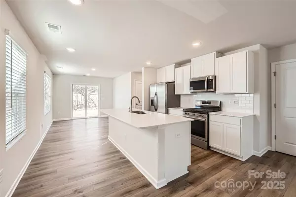 Edgemoor, SC 29712,1189 Blackburn CIR