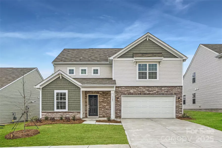 1187 Blackburn CIR, Edgemoor, SC 29712