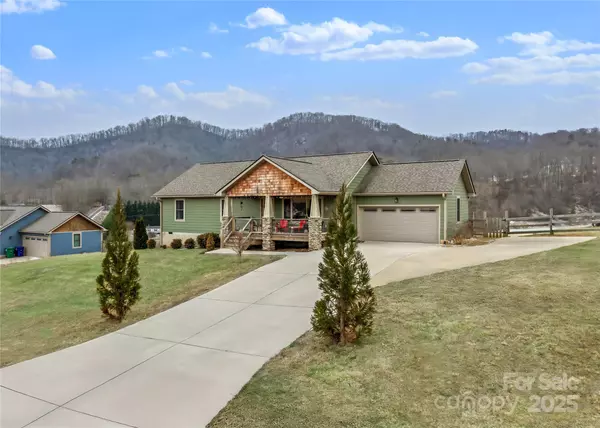 Leicester, NC 28748,616 Green Valley RD
