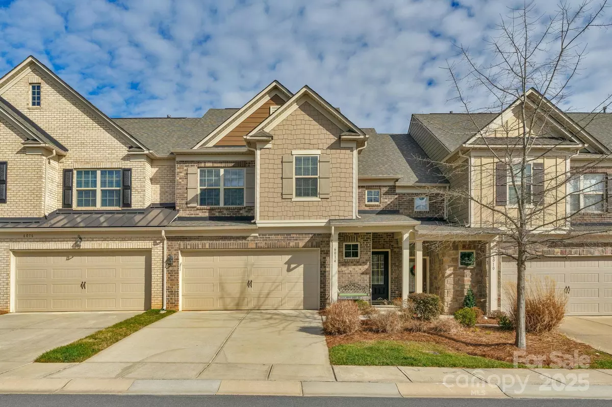 Fort Mill, SC 29707,6014 Cadence LN