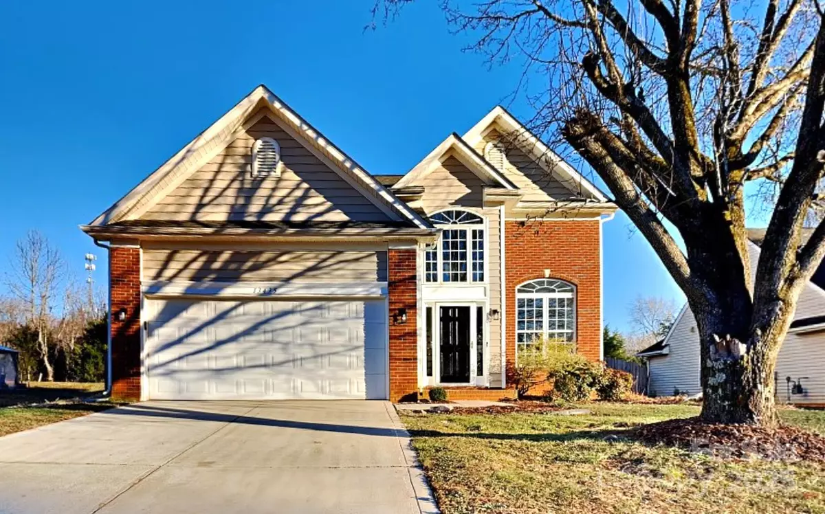 Charlotte, NC 28215,13435 Willow Falls RD