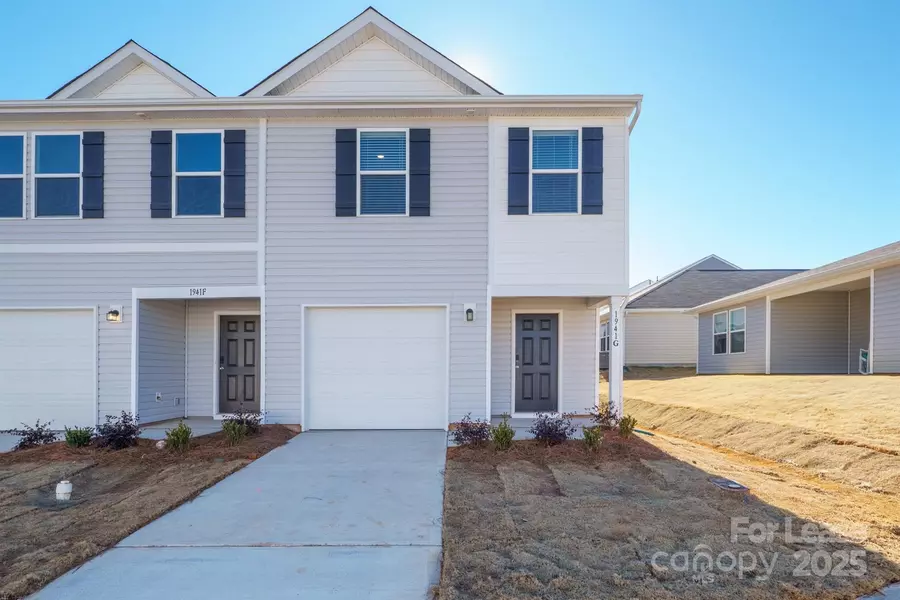 1941 Tranquility CIR #G, Newton, NC 28858