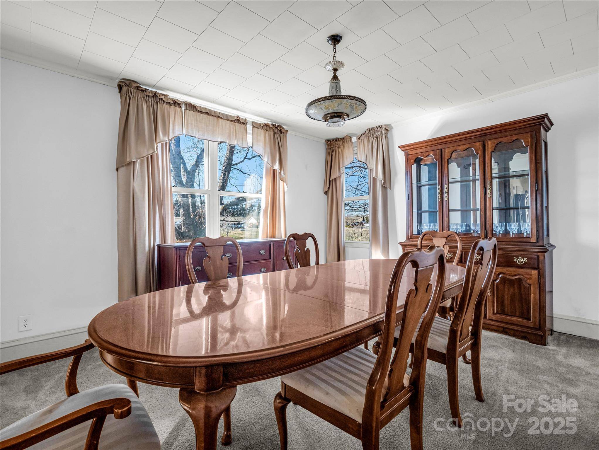 Forest City, NC 28043,266 Hudlow RD