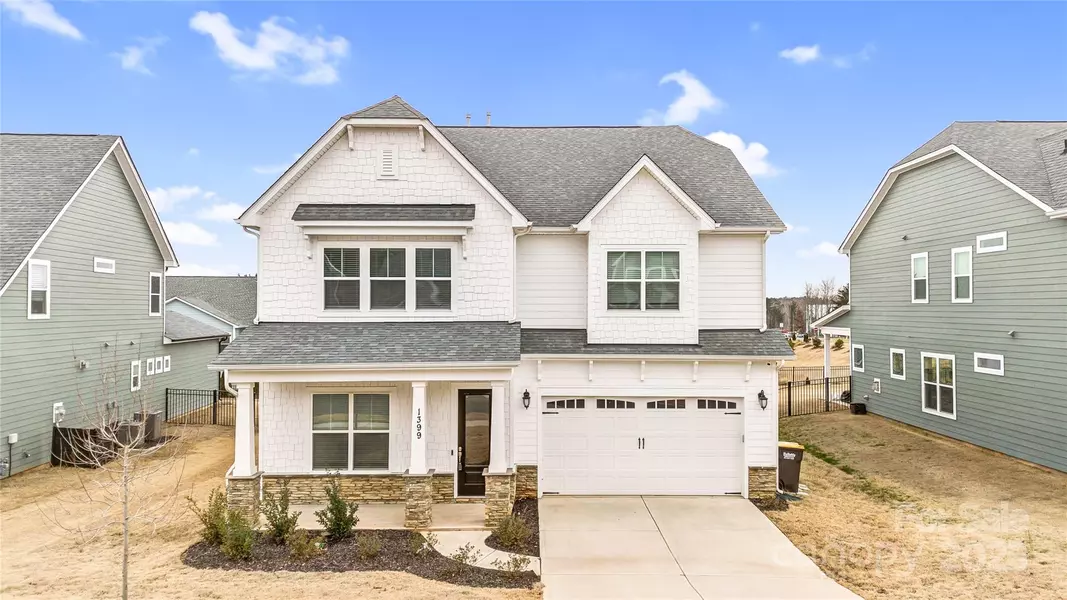 1399 Cedardale LN, Denver, NC 28037