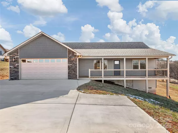 772 Morlin Acres DR, Marshall, NC 28753