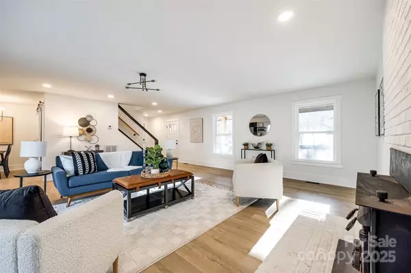 York, SC 29745,171 Creekstone LN