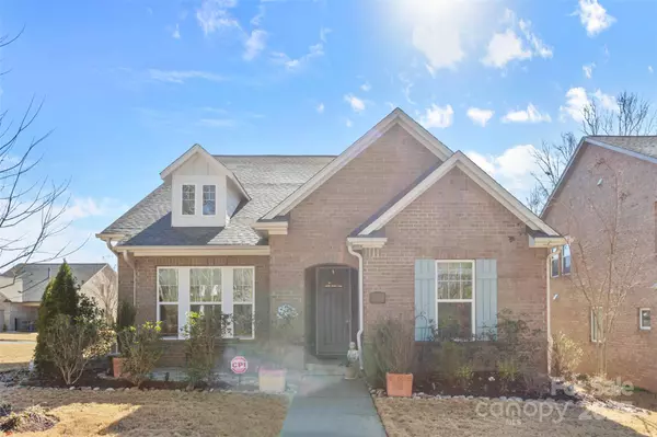 Matthews, NC 28105,703 Marion DR